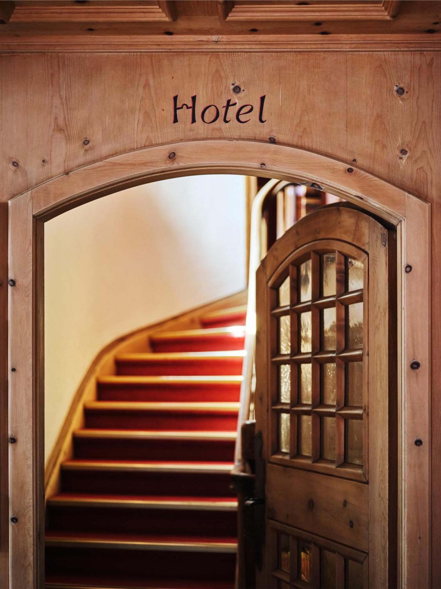 Hotel Chesa Grischuna Клостерс Екстер'єр фото