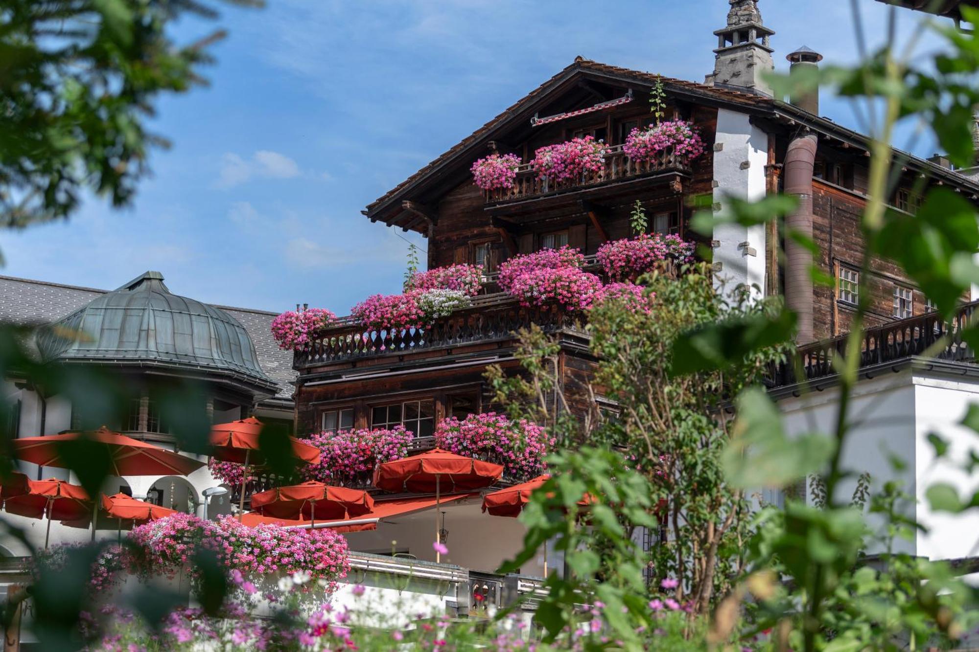 Hotel Chesa Grischuna Клостерс Екстер'єр фото